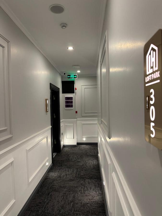 Park Hotel & Private Transportation Istanbul Airport-By Loft Arnavutkoy 외부 사진